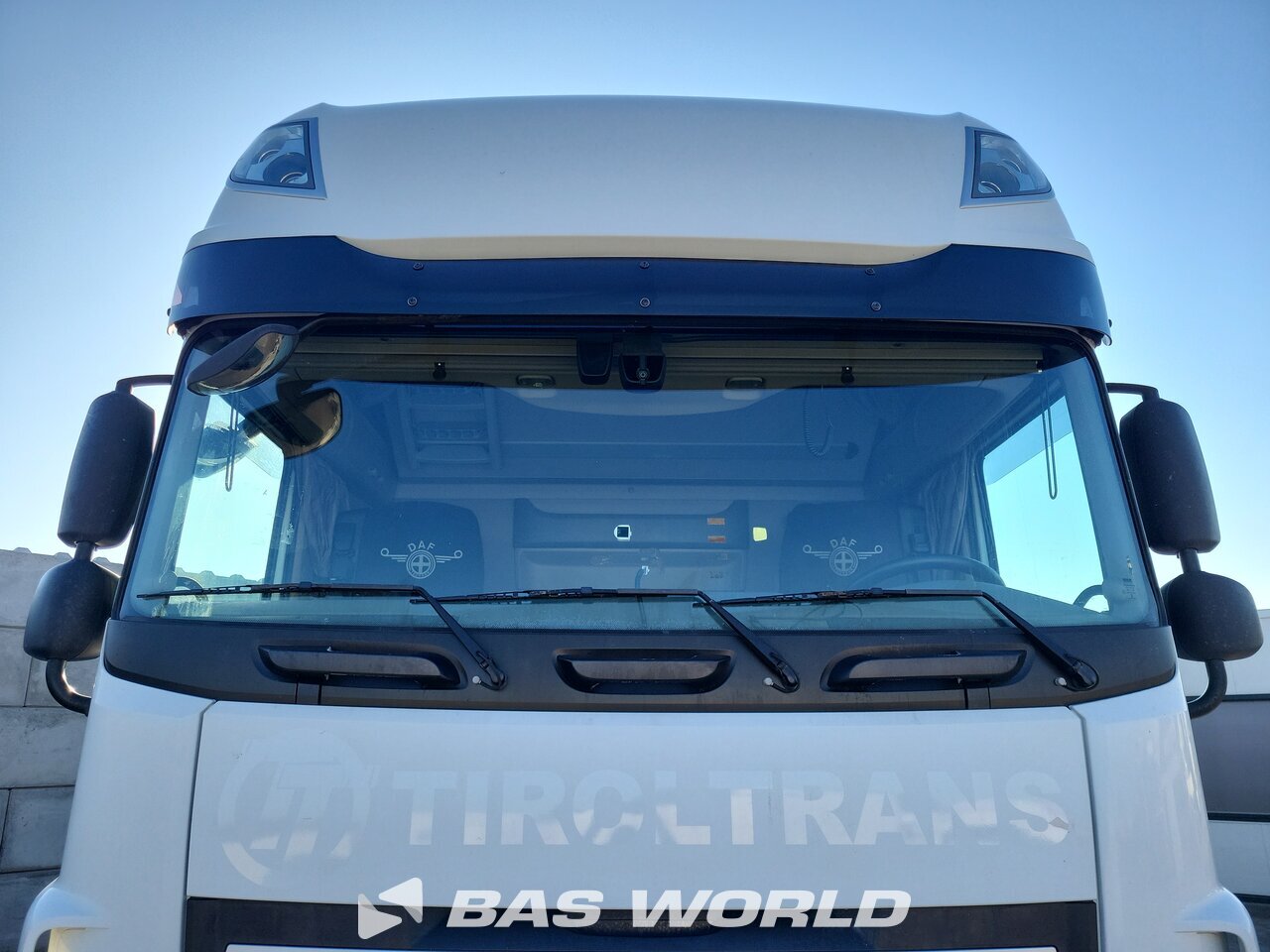 Other : DAF XF 510 8X4 Tracteur routier