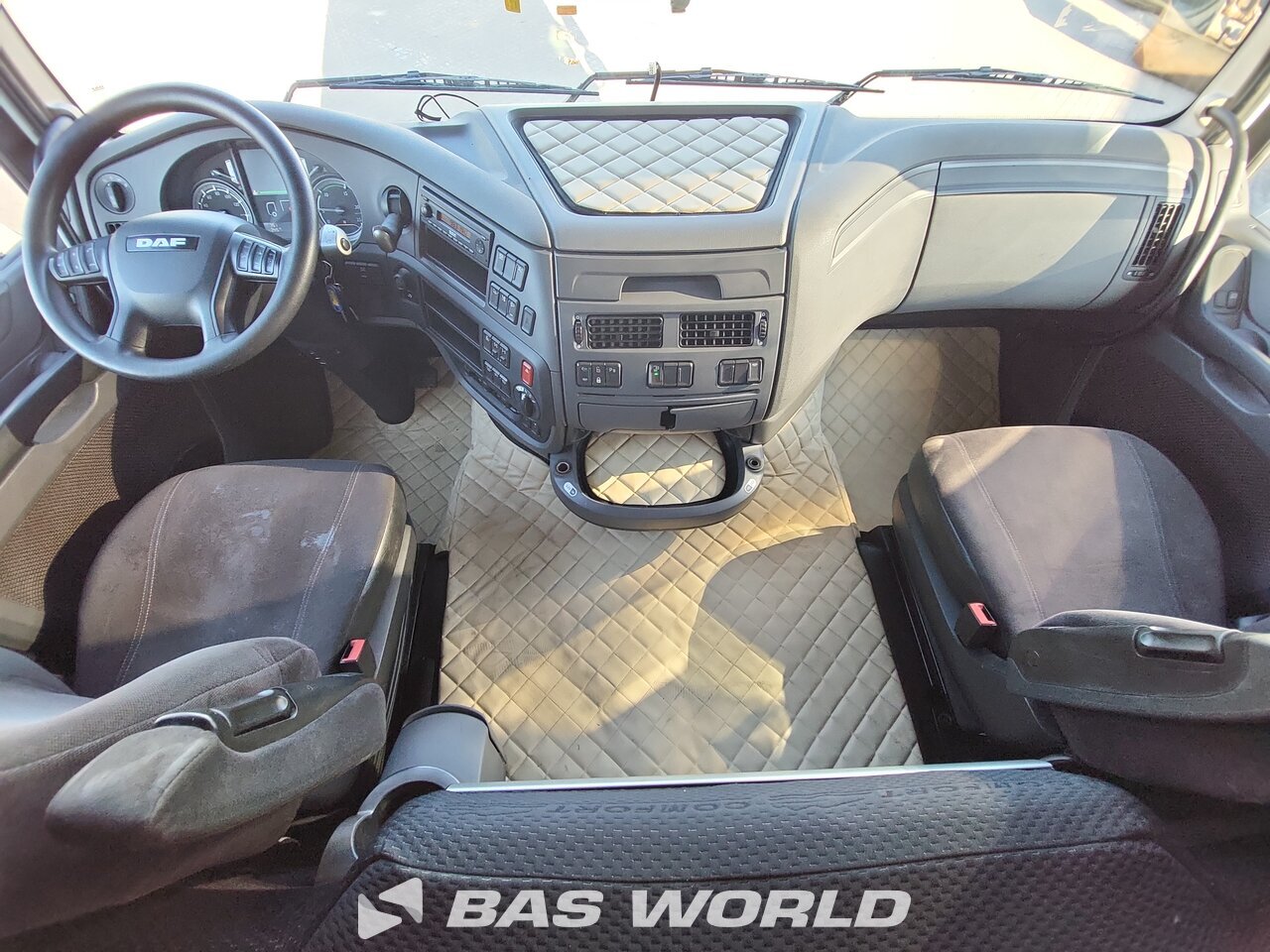 Other : DAF XF 510 8X4 Tracteur routier