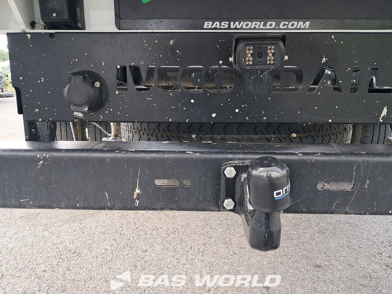 Towbar / Trailer hitch : Ouvert