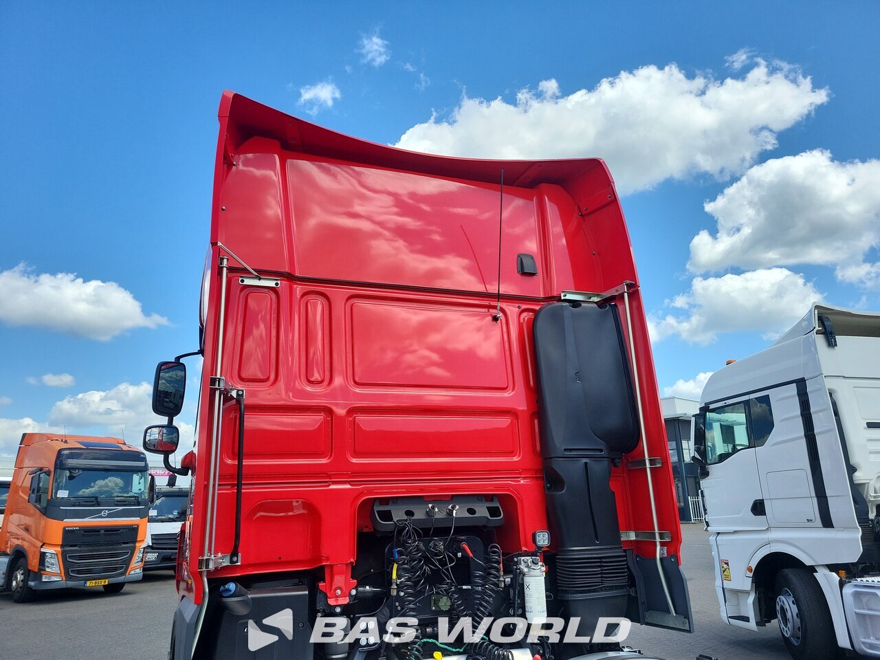 Other : DAF XF 530 6X2 Tracteur routier