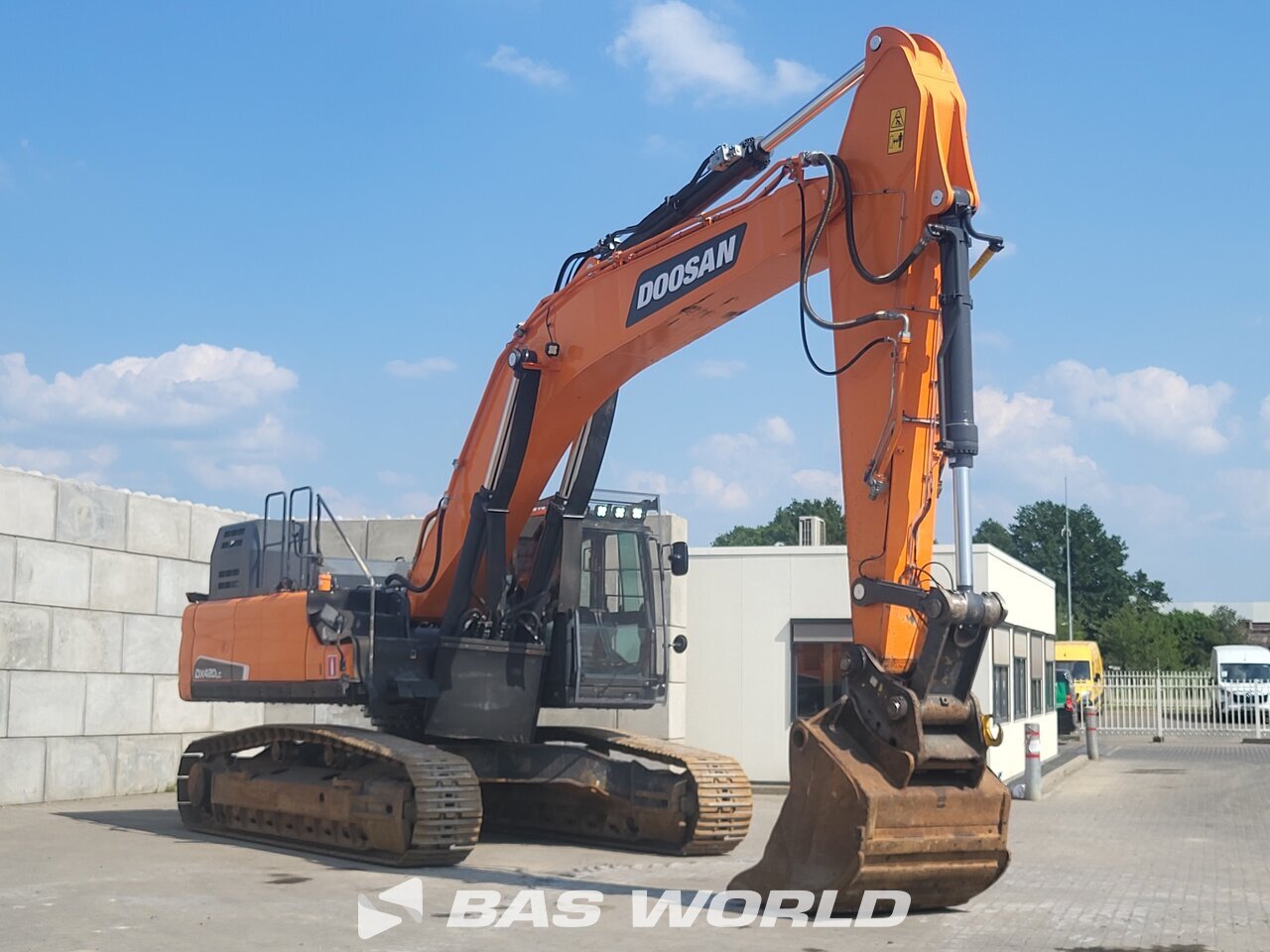 Other : Doosan DX420 LC-7 Pelle sur chenilles