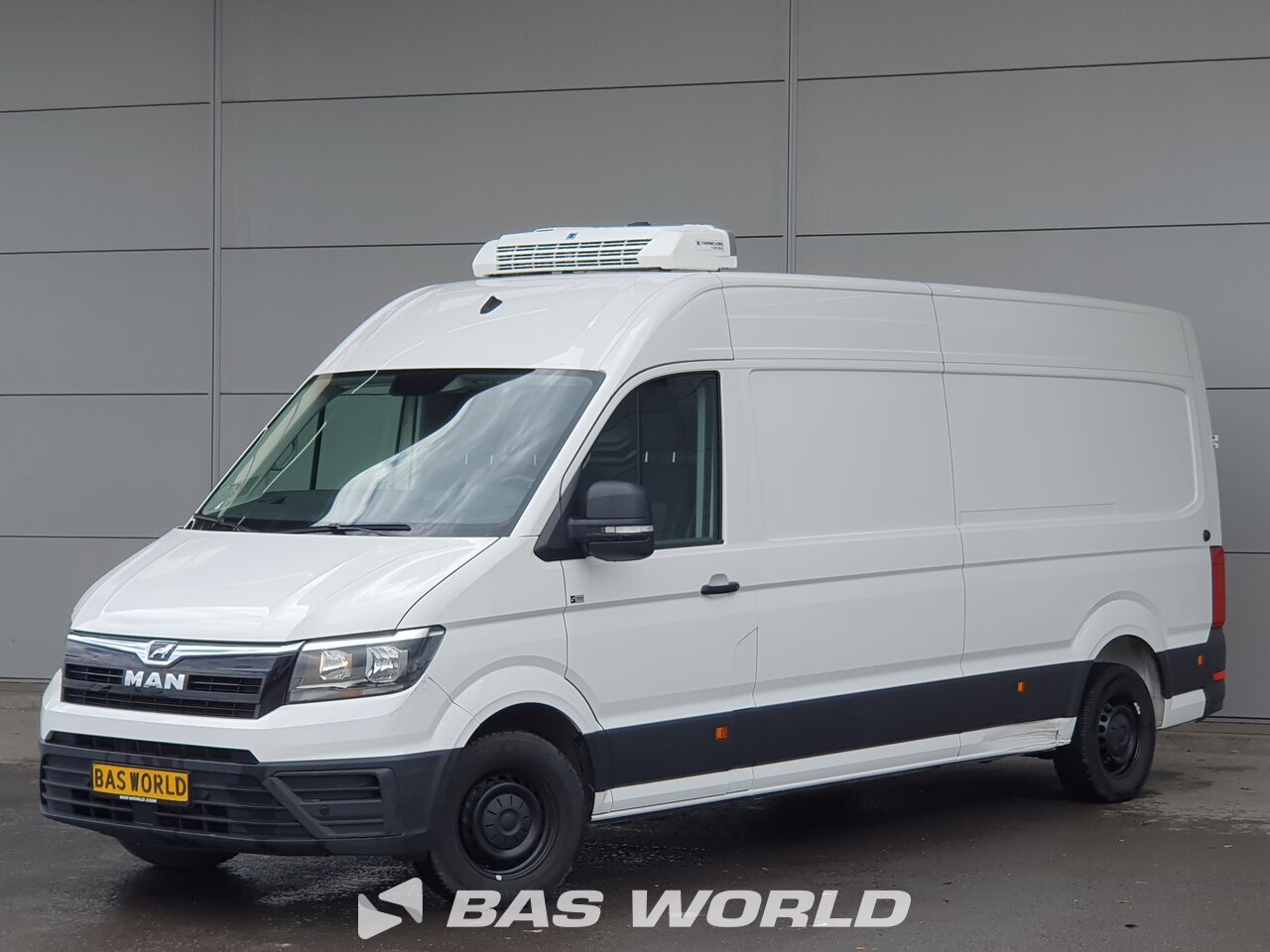 Front left : Volkswagen Crafter 140pk Fourgon frigorifique fermé