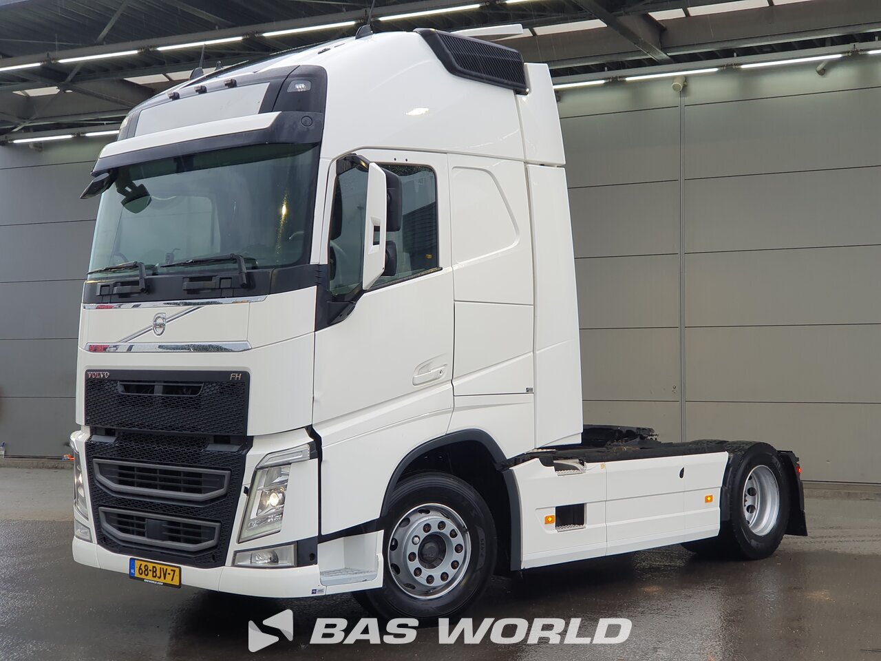 Front left : Volvo FH 500 4X2 Tracteur routier