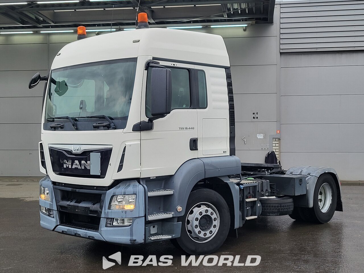 Front left : MAN TGS 18.440 4X2 Tracteur routier