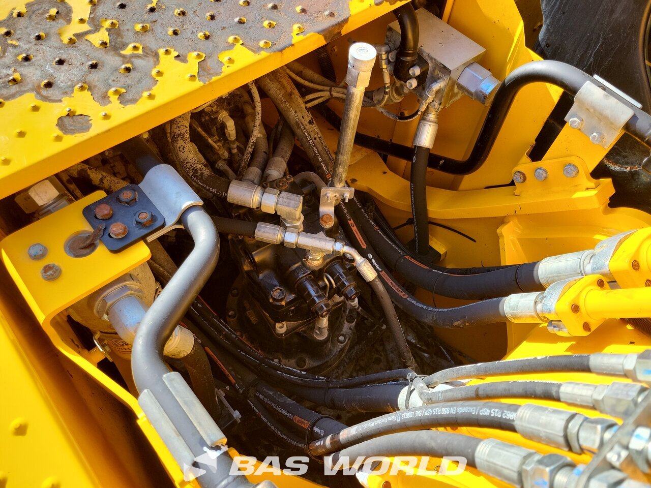 Other : JCB 220 XL 4F Pelle sur chenilles