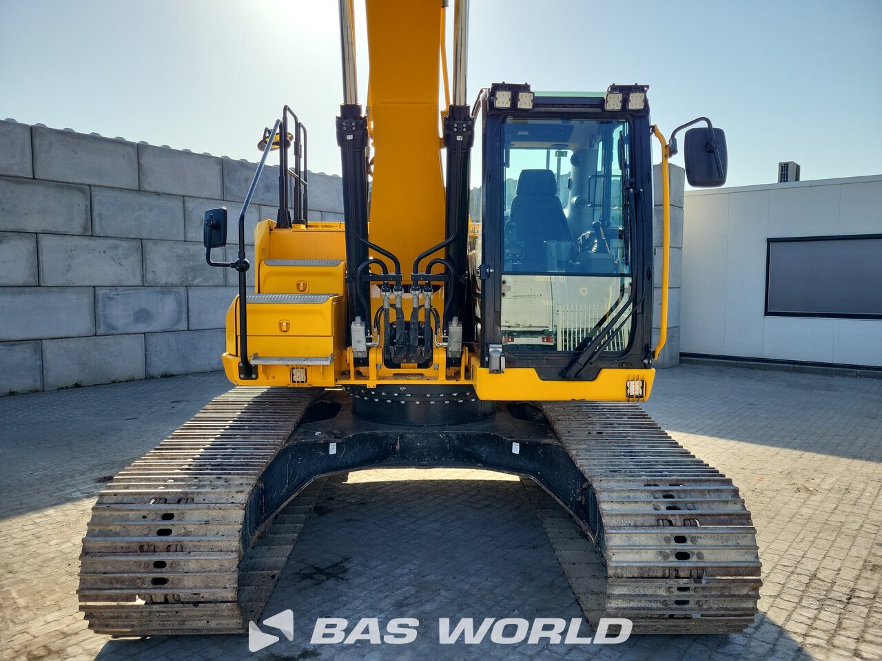 Other : JCB 220 XL 4F Pelle sur chenilles