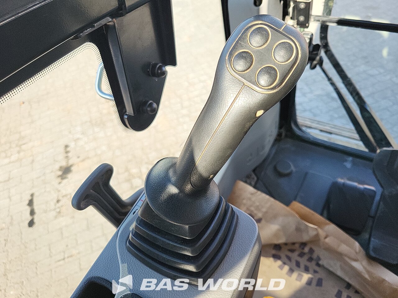 Other : JCB 220 XL 4F Pelle sur chenilles