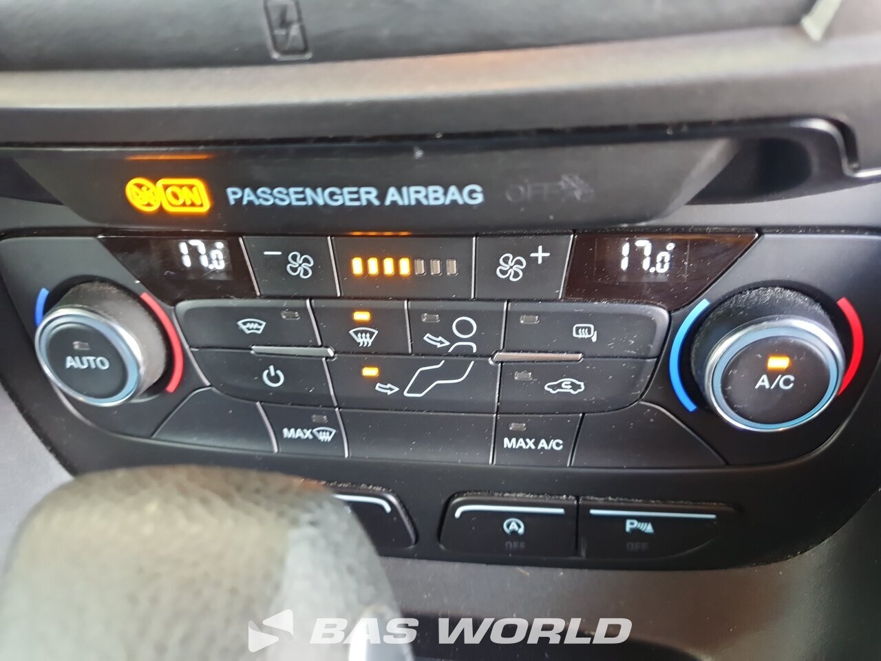 Other : Ford Transit  Connect 100PK Fourgons utilitaires
