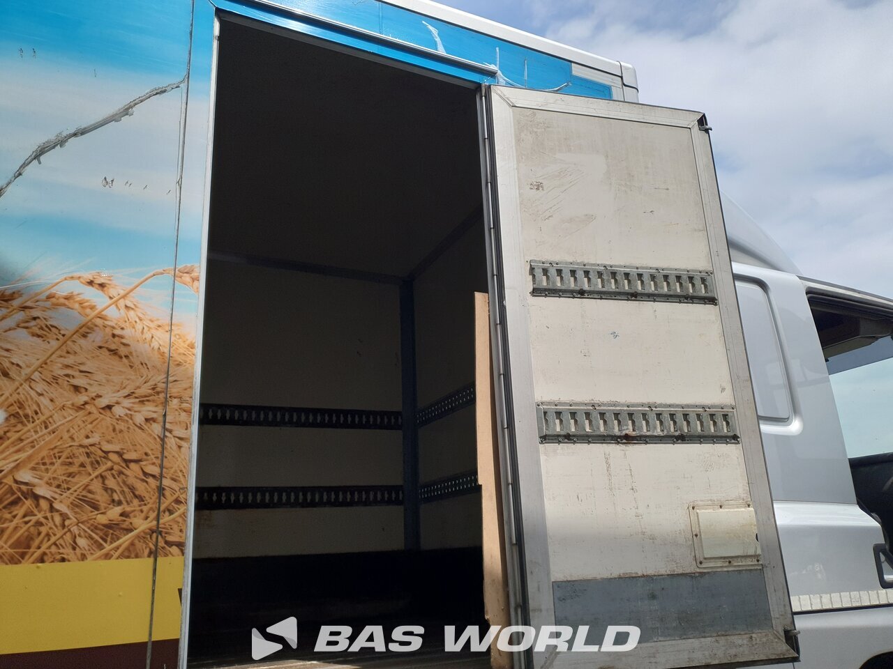Other : DAF CF 330 6X2 Carrosseries fourgons