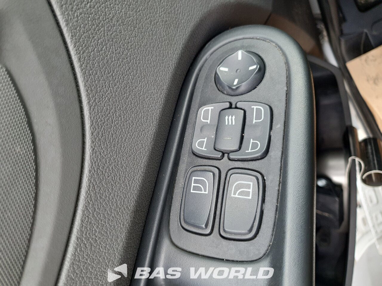 Other : DAF CF 330 6X2 Carrosseries fourgons