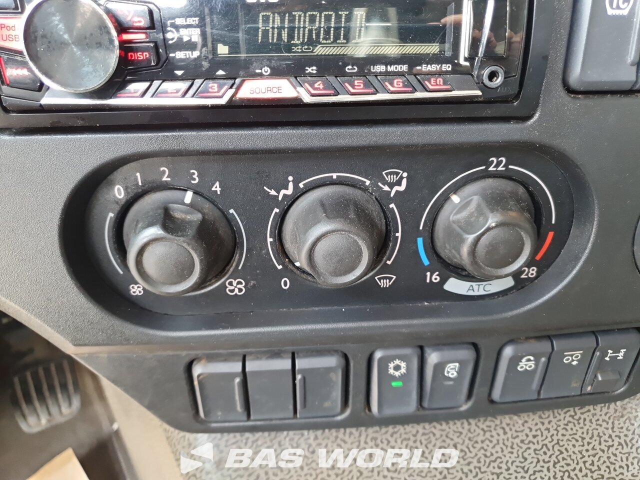 Other : DAF CF 330 6X2 Carrosseries fourgons