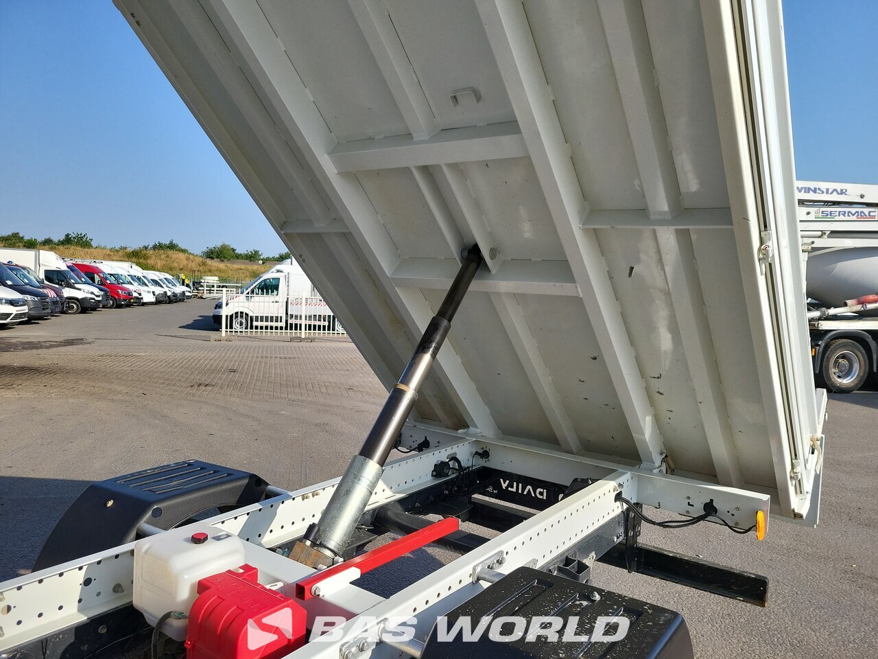 Other : Iveco Daily 35C16 Benne