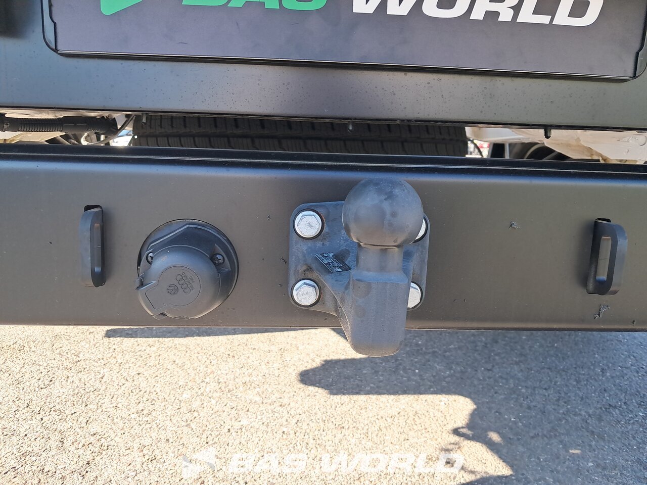 Towbar / Trailer hitch : MAN TGE 3.180 Benne
