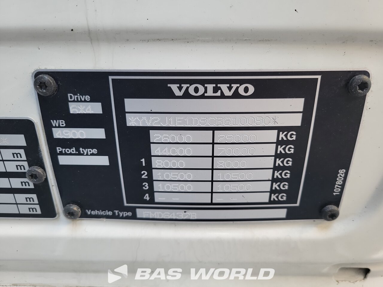Other : Volvo FMX 370 6X4 Camion plateaux