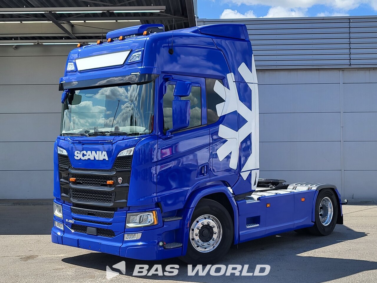 Front left : Scania R450 4X2 Tracteur routier