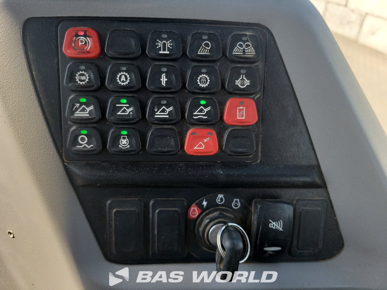 Other : Case 821 G Chargeuse sur pneus