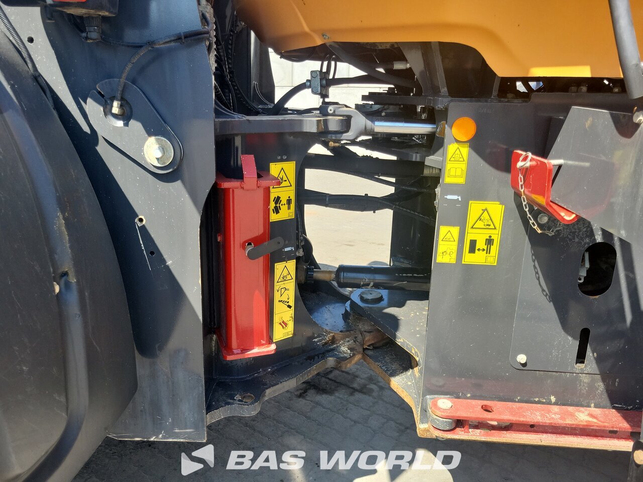Other : Case 821 G Chargeuse sur pneus