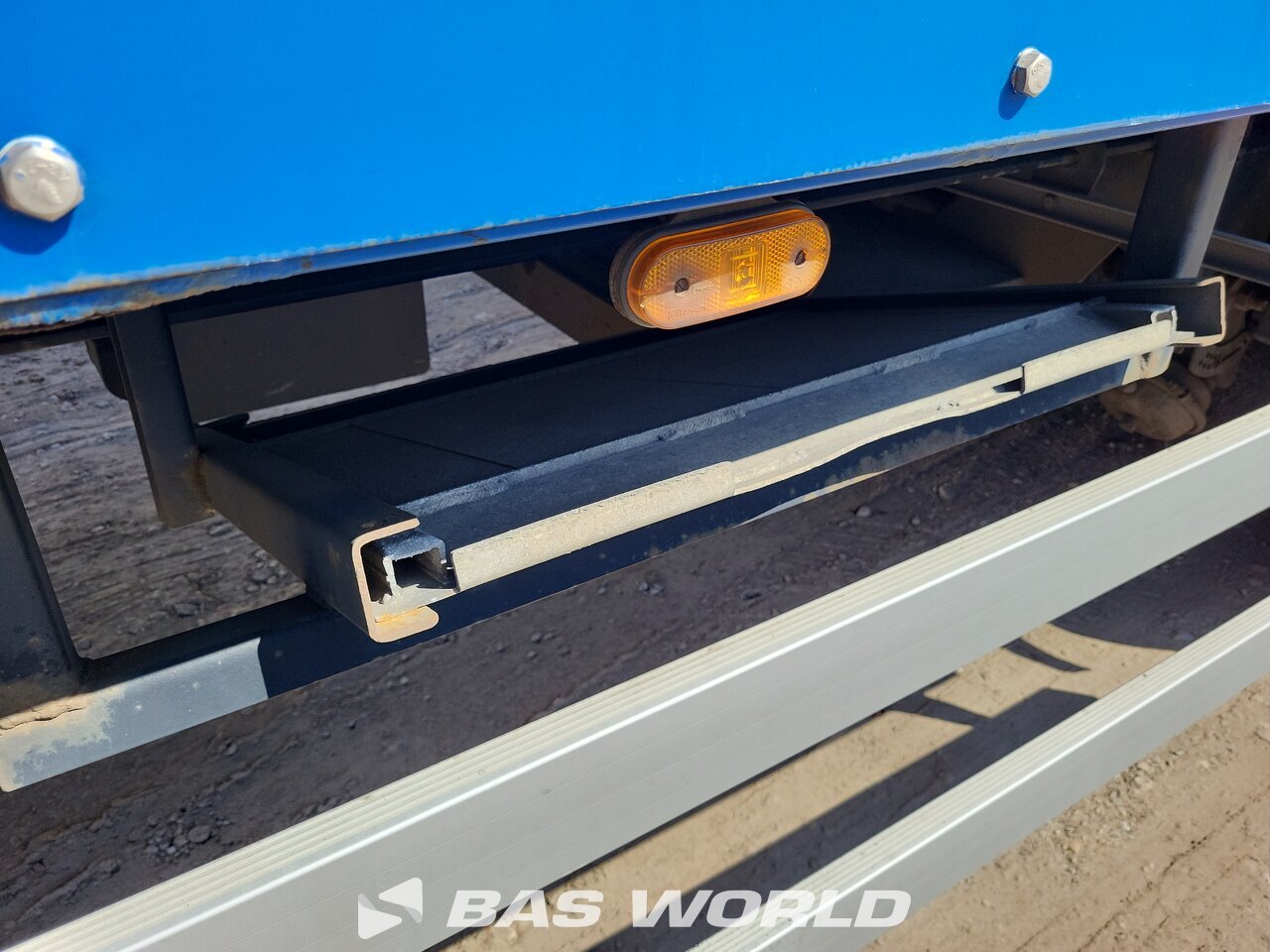 Other : Van Hool Semi-remorque fourgons