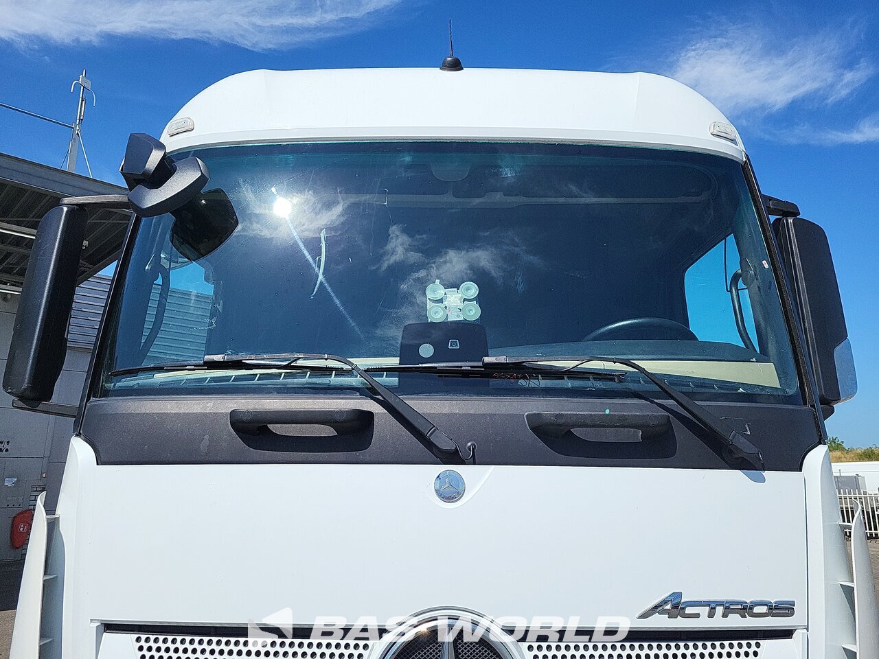 Other : Mercedes Actros 1842 4X2 Trouillet Camion à Caisse Mobile