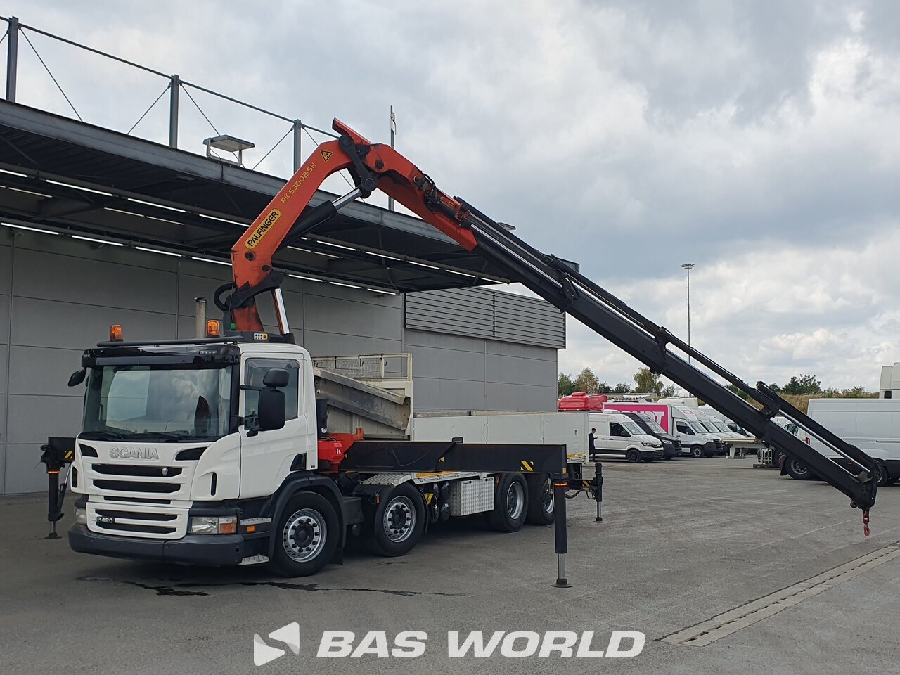 Other : Scania P420 8X4 Camion plateaux