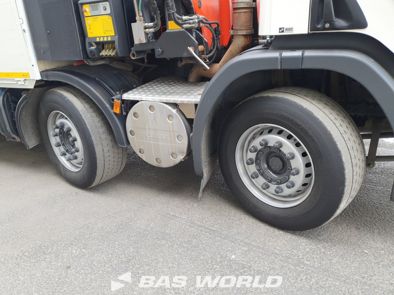 Other : Scania P420 8X4 Camion plateaux