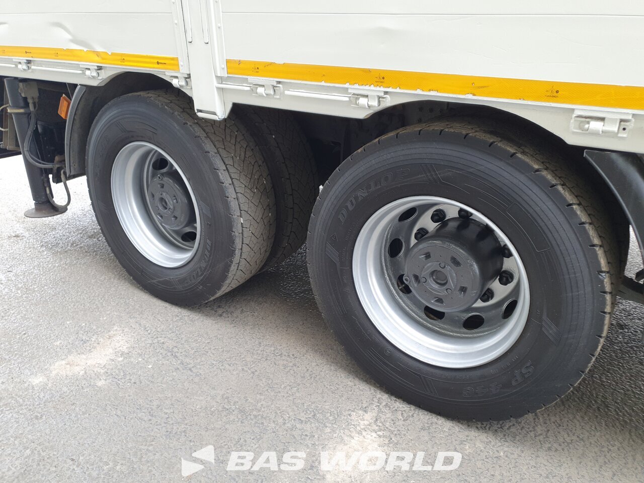 Other : Scania P420 8X4 Camion plateaux