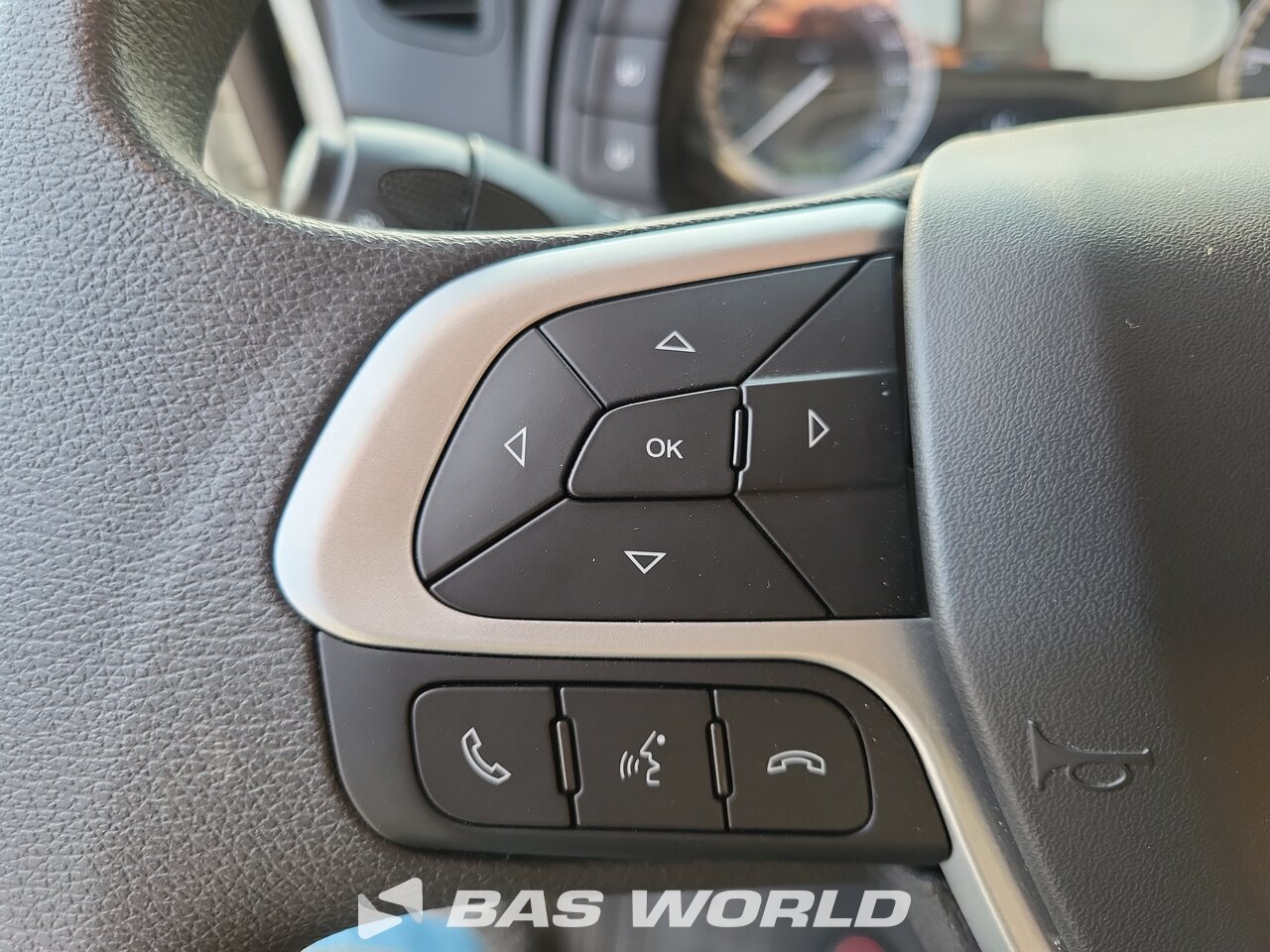 Other : Iveco X-Way 480 Camión Volquete