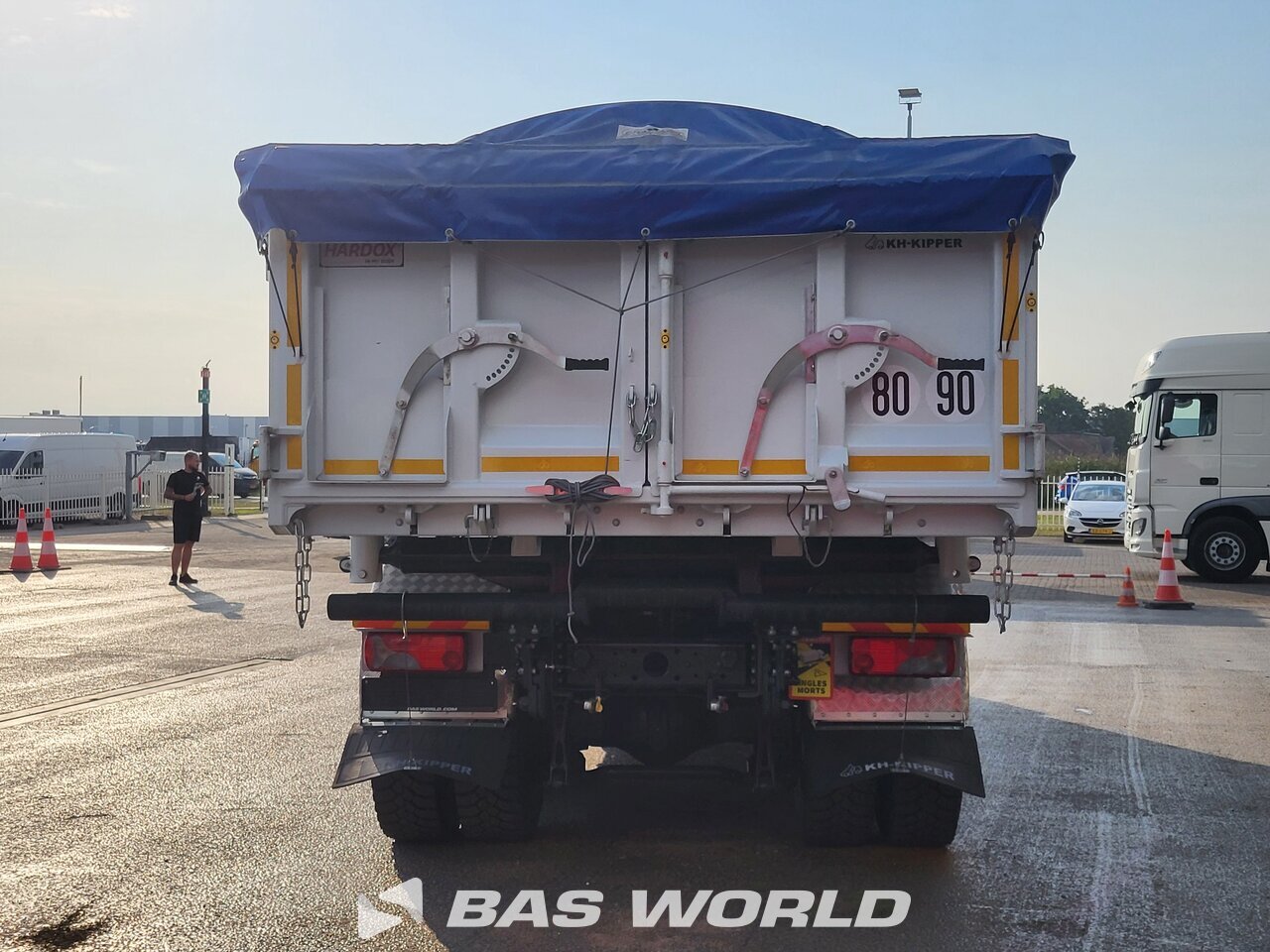 Other : Iveco X-Way 480 Camión Volquete