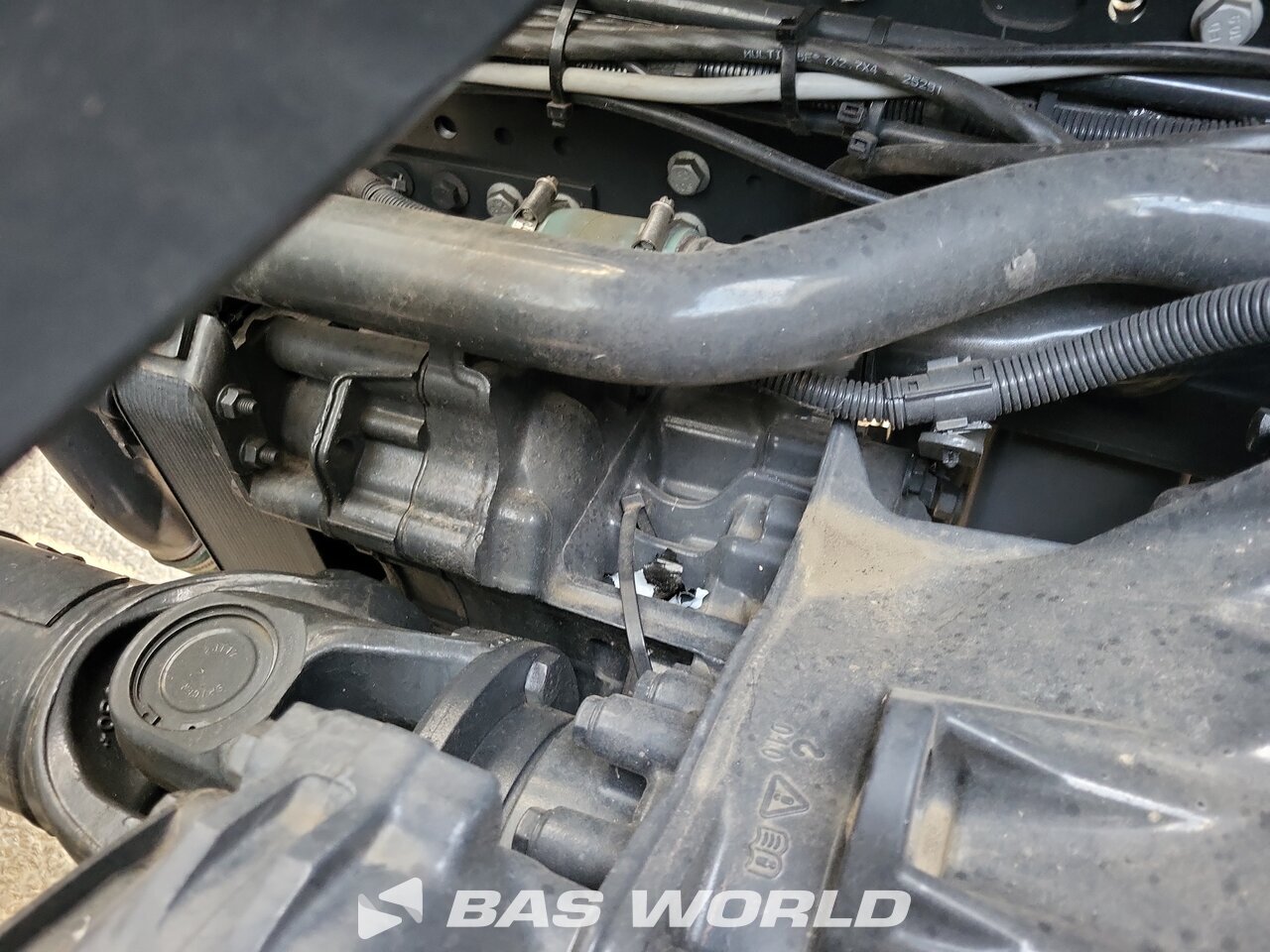 Other : Iveco X-Way 480 Camión Volquete