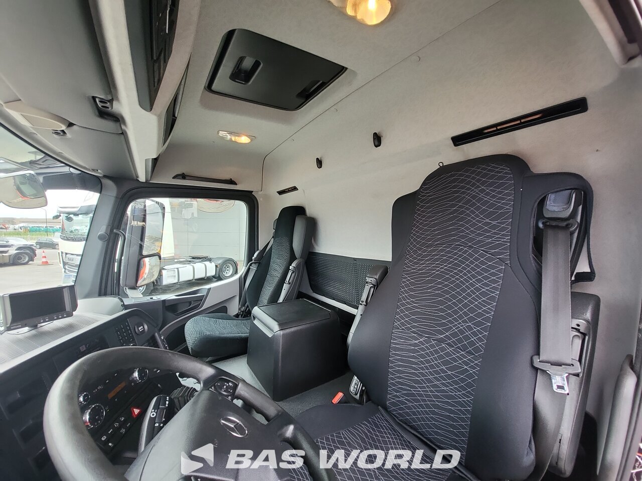 Other : Mercedes Antos 1827 4X2 Küfa Type: SLFVS Camion frigorifique