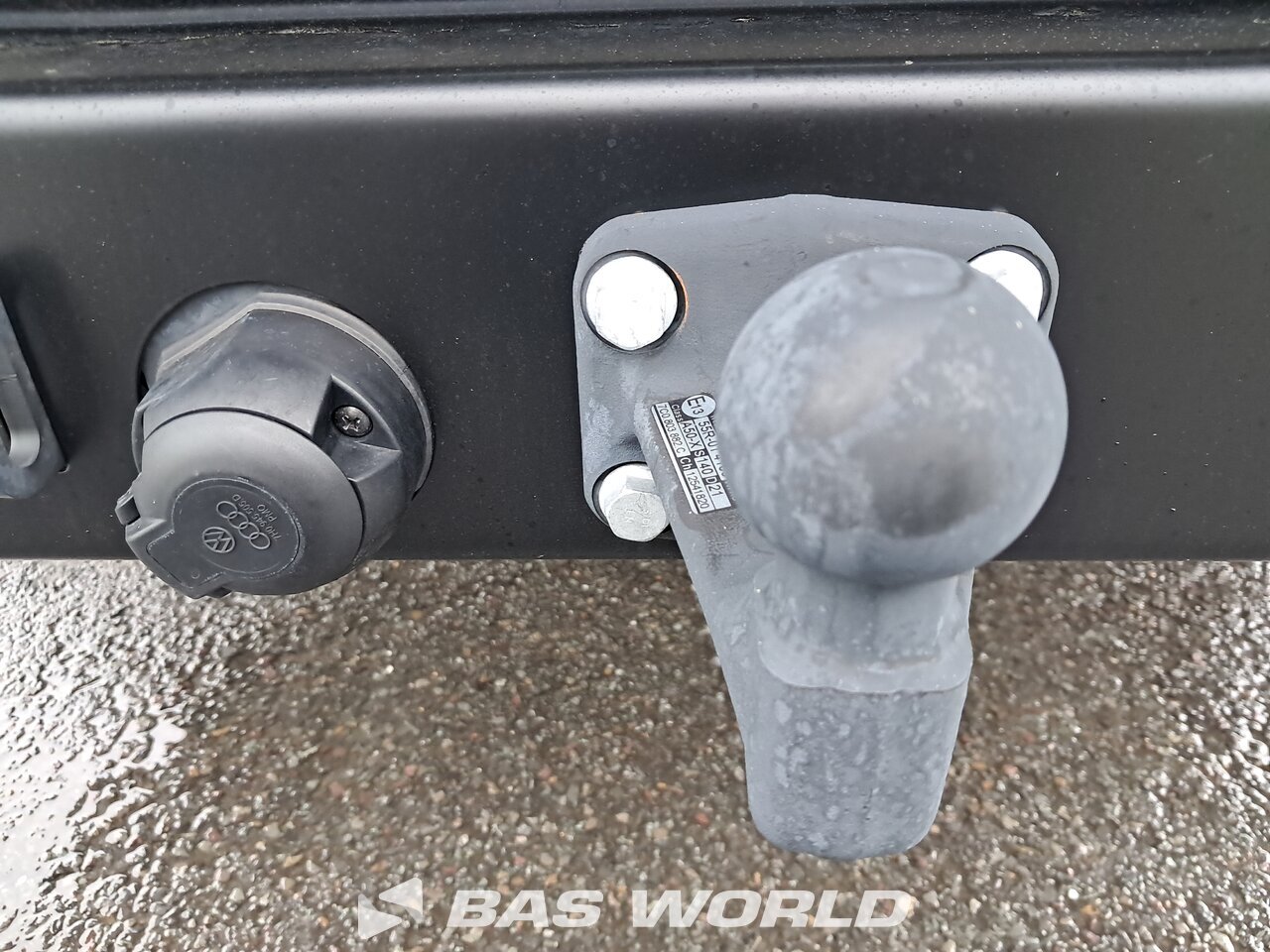 Towbar / Trailer hitch : MAN TGE 3.180 Benne