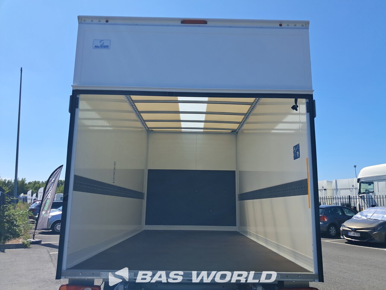 Superstructure interior : MAN TGE 3.180 Carrosseries