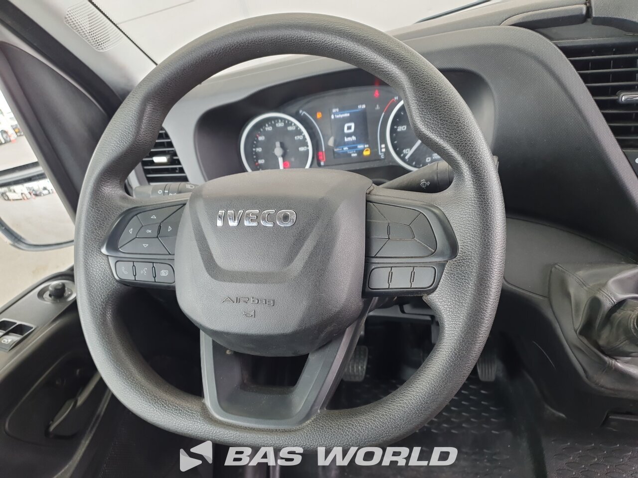 Other : Iveco Daily 35C16 Ouvert