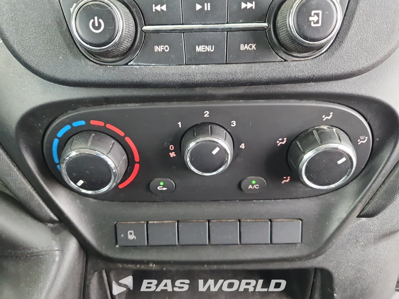 Other : Iveco Daily 35C16 Ouvert