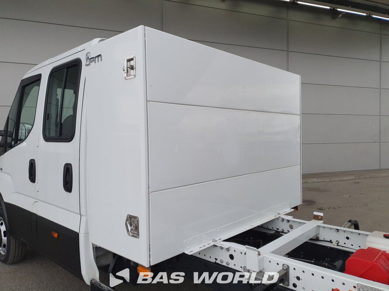 Other : Iveco Daily 35C16 Ouvert