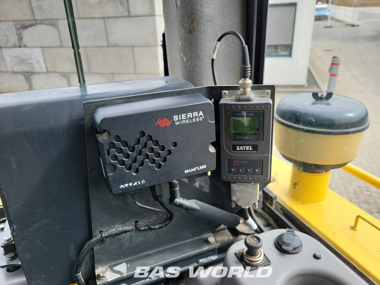 Other : Komatsu D65 PXi -18 Buldožer gusjeničari