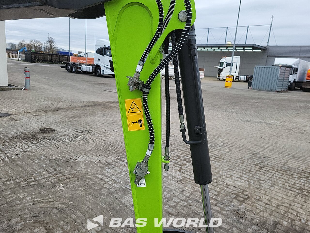 Other : Zoomlion ZE26 GU Mini bager <10t