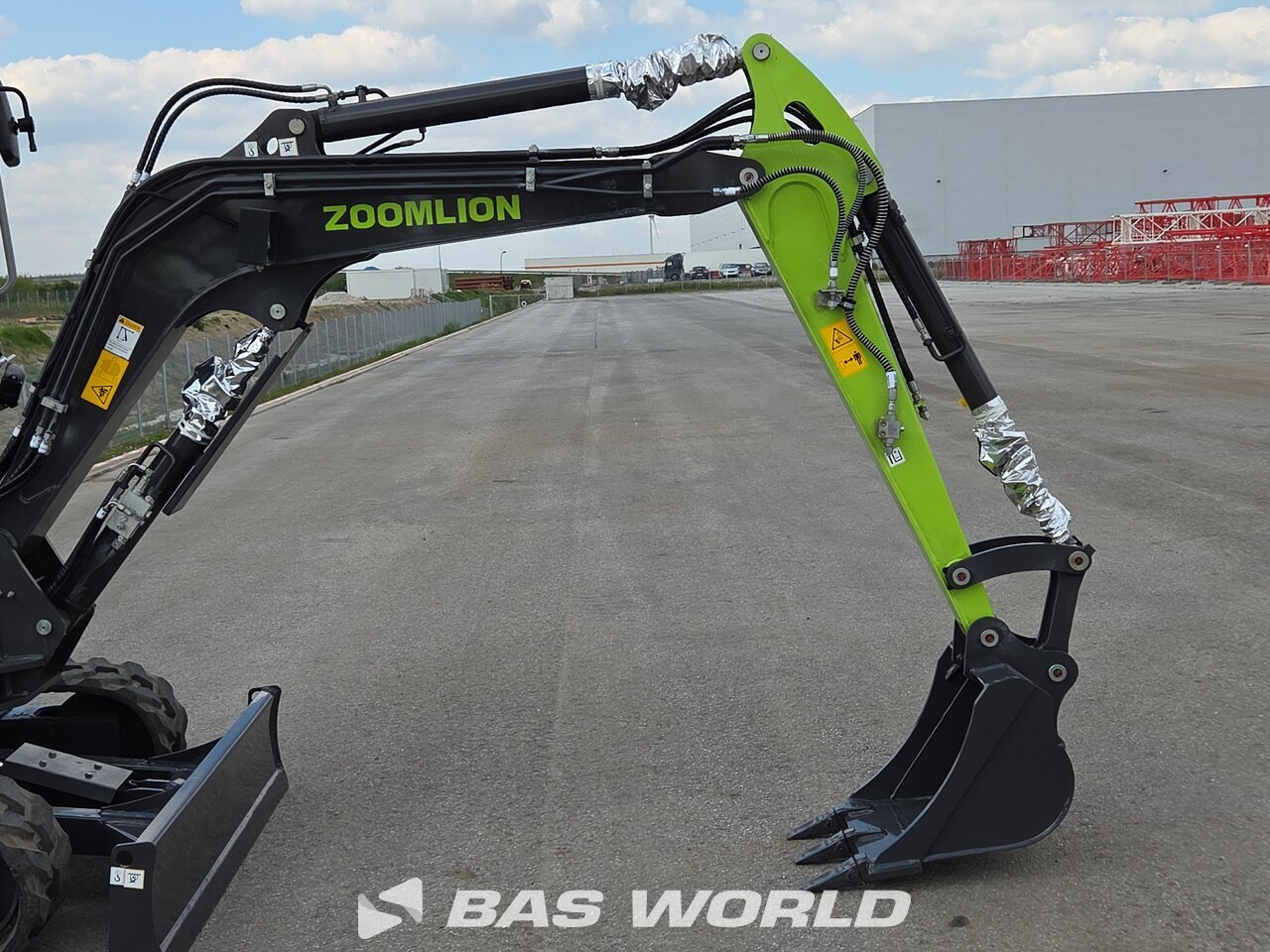 Other : Zoomlion ZE26 GU Mini bager <10t