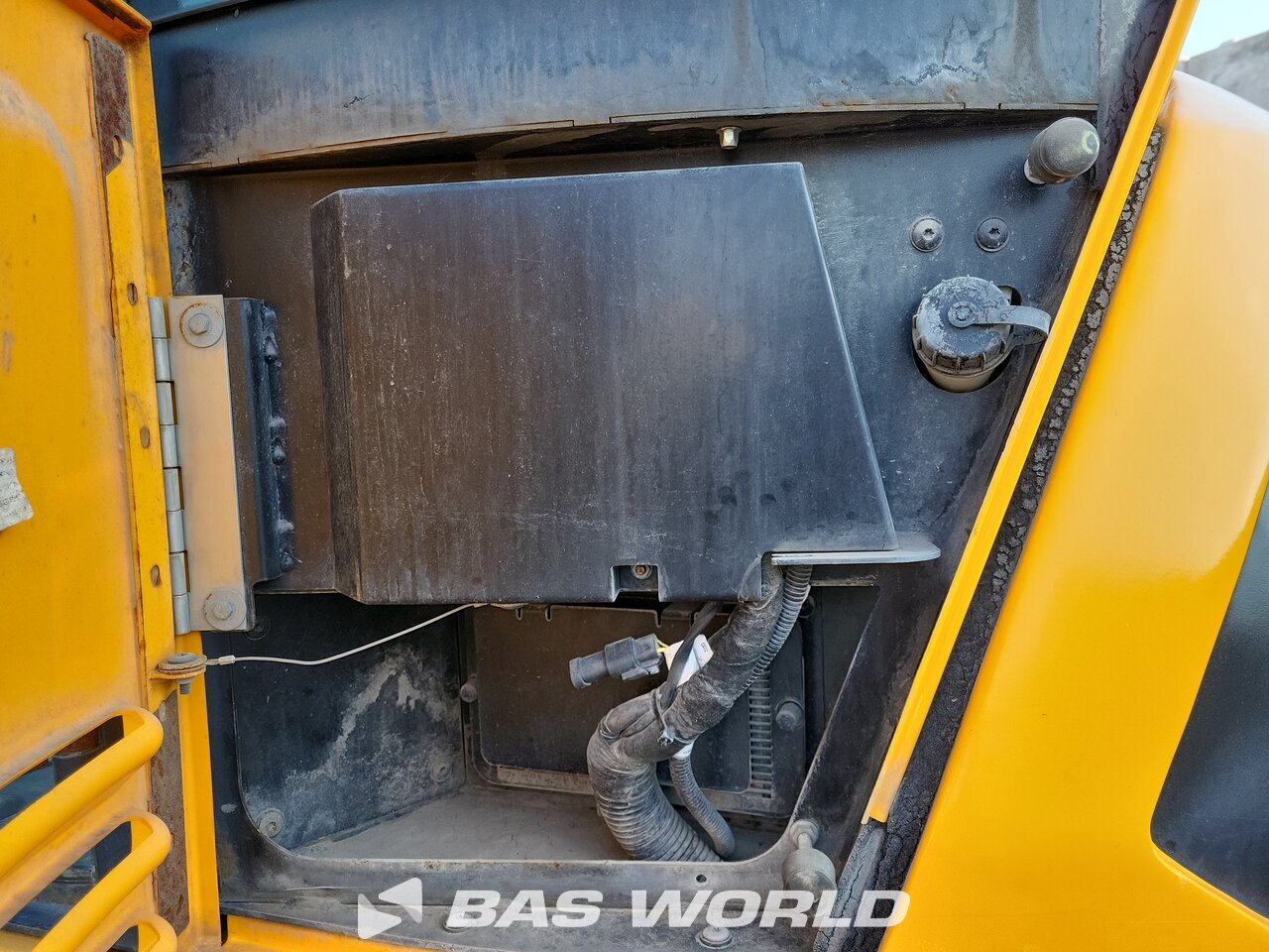 Other : JCB HD110W T4F Pelle sur pneus