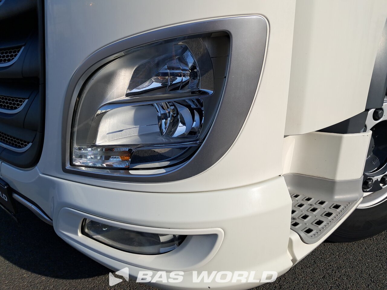Lights : DAF XF 480 وحدات الجر