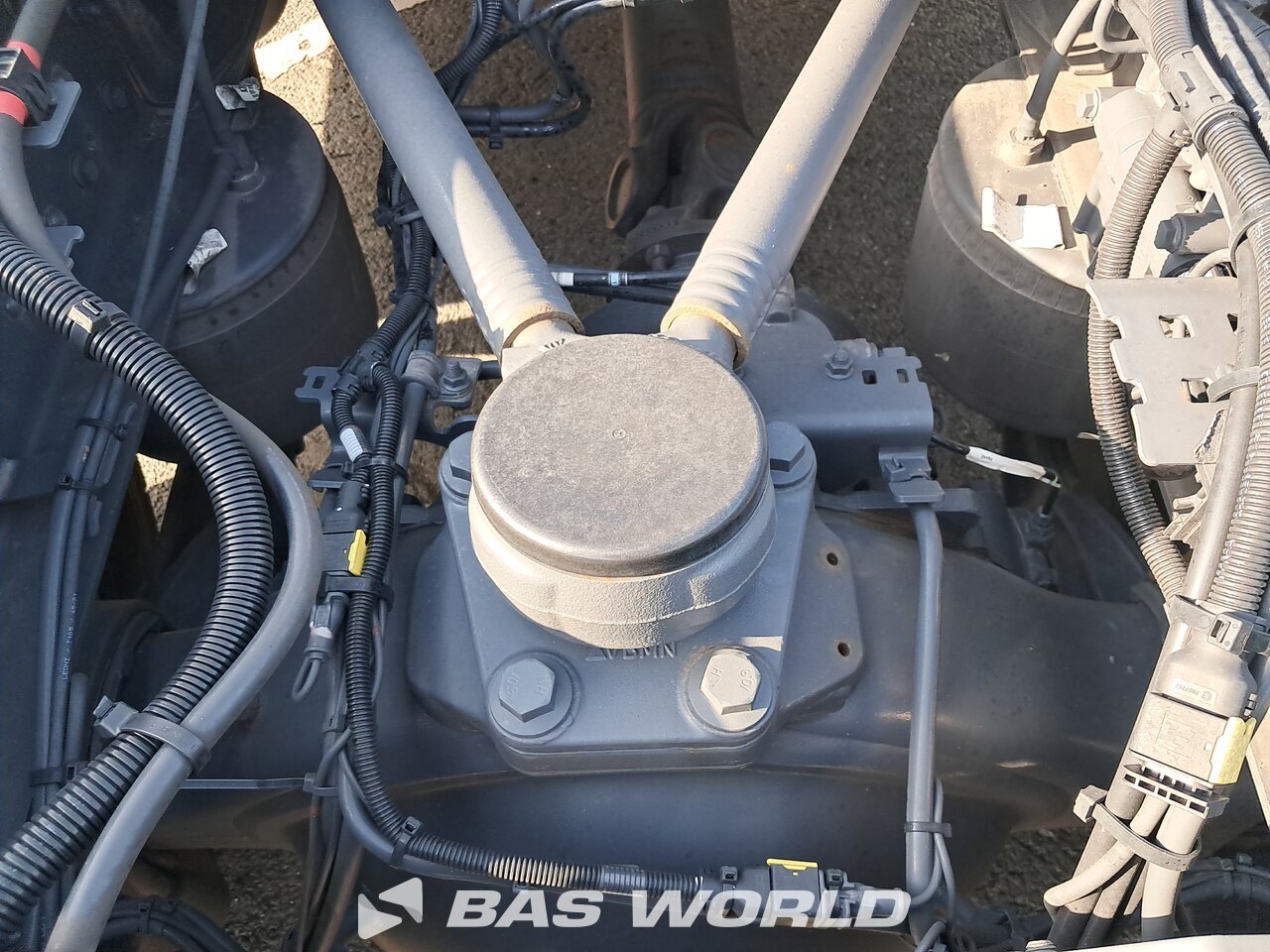 Rear axle : DAF XF 480 وحدات الجر