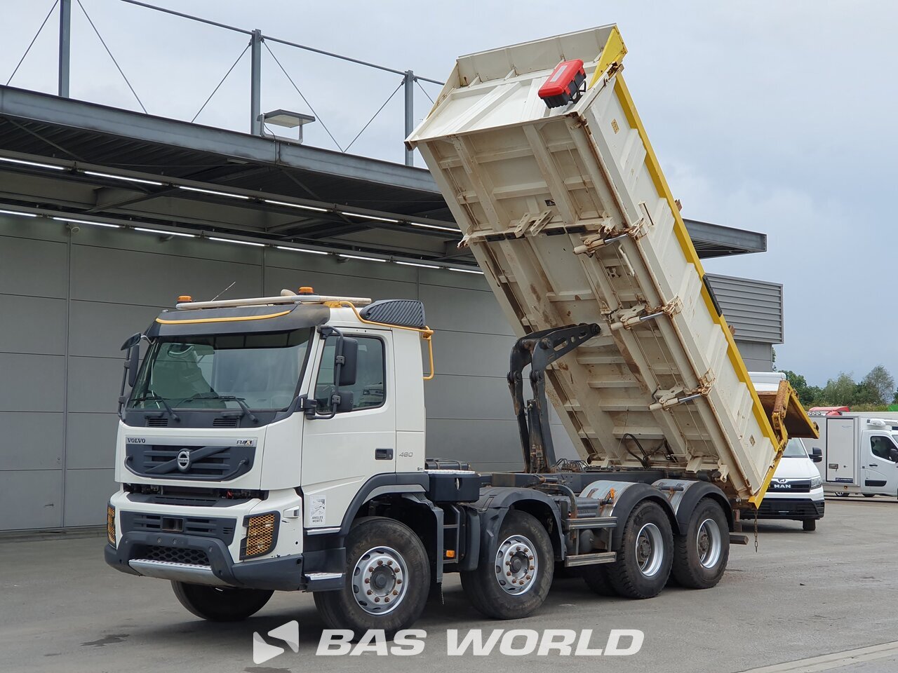 Norsk Scania Kongsvinger fikk gleden av å overlevere en ny Scania R 770 XT  tømmerbil til TK Tømmertransport AS. Påbygg og tømmerkran er levert av OP  höglunds AB. 🔧 Gratulerer så mye, image size:1280x960