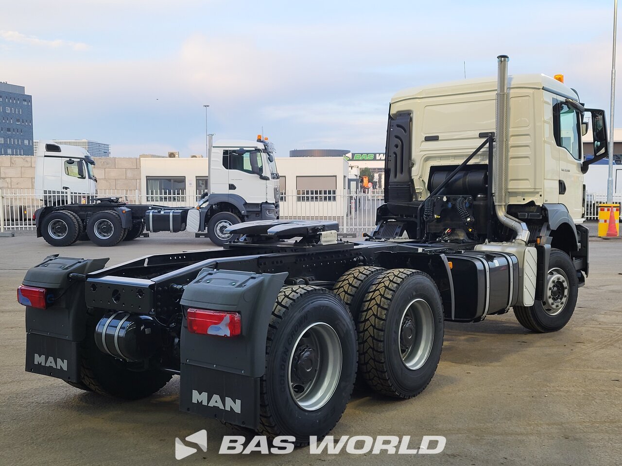 Other : MAN TGS 33.400 وحدات الجر