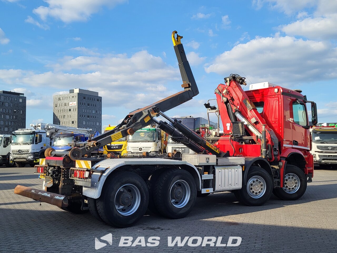 Chassis : Mercedes Arocs 4145 haakarm vrachtwagen