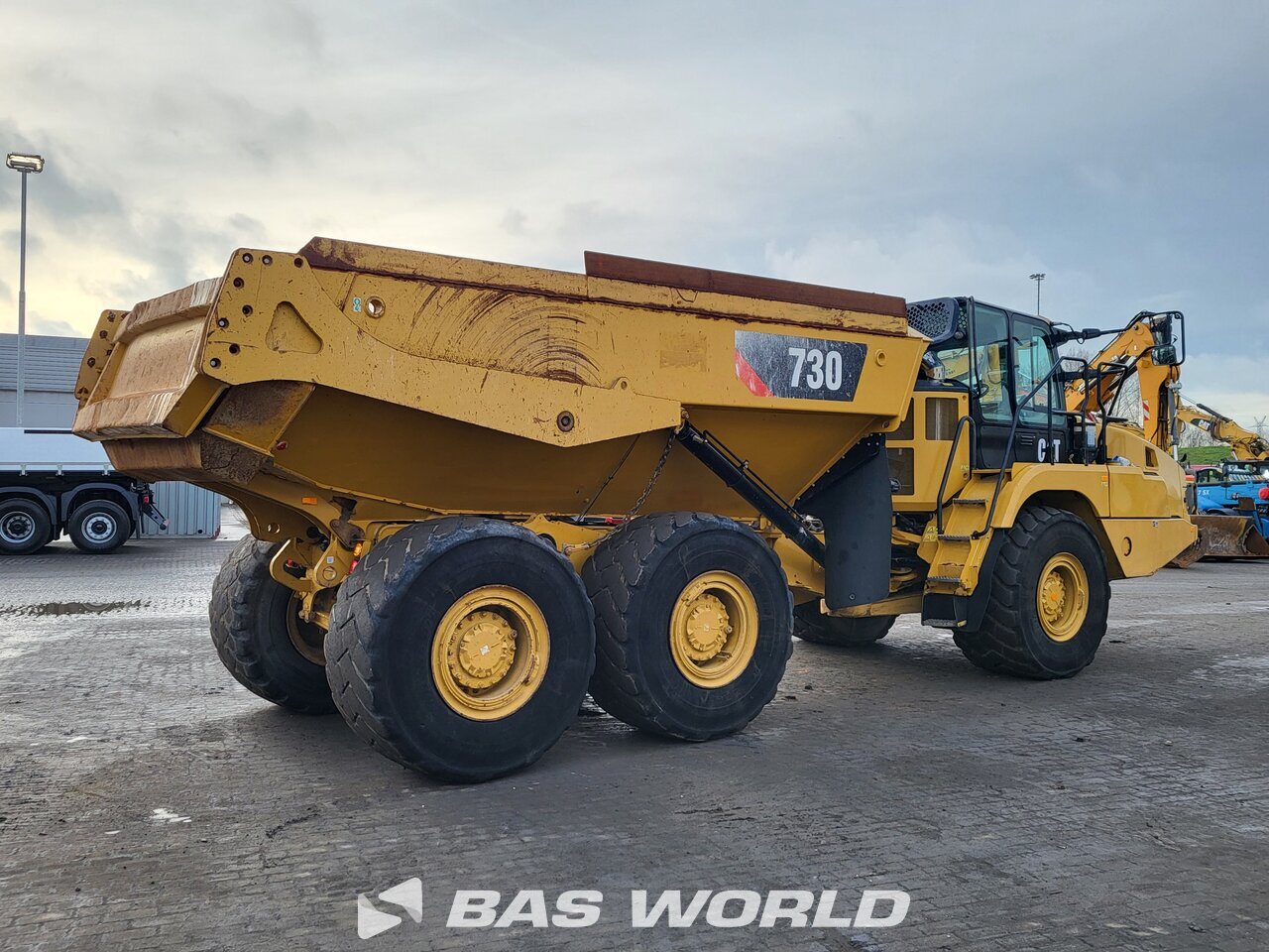 Other : Caterpillar 730 -04A Basculante
