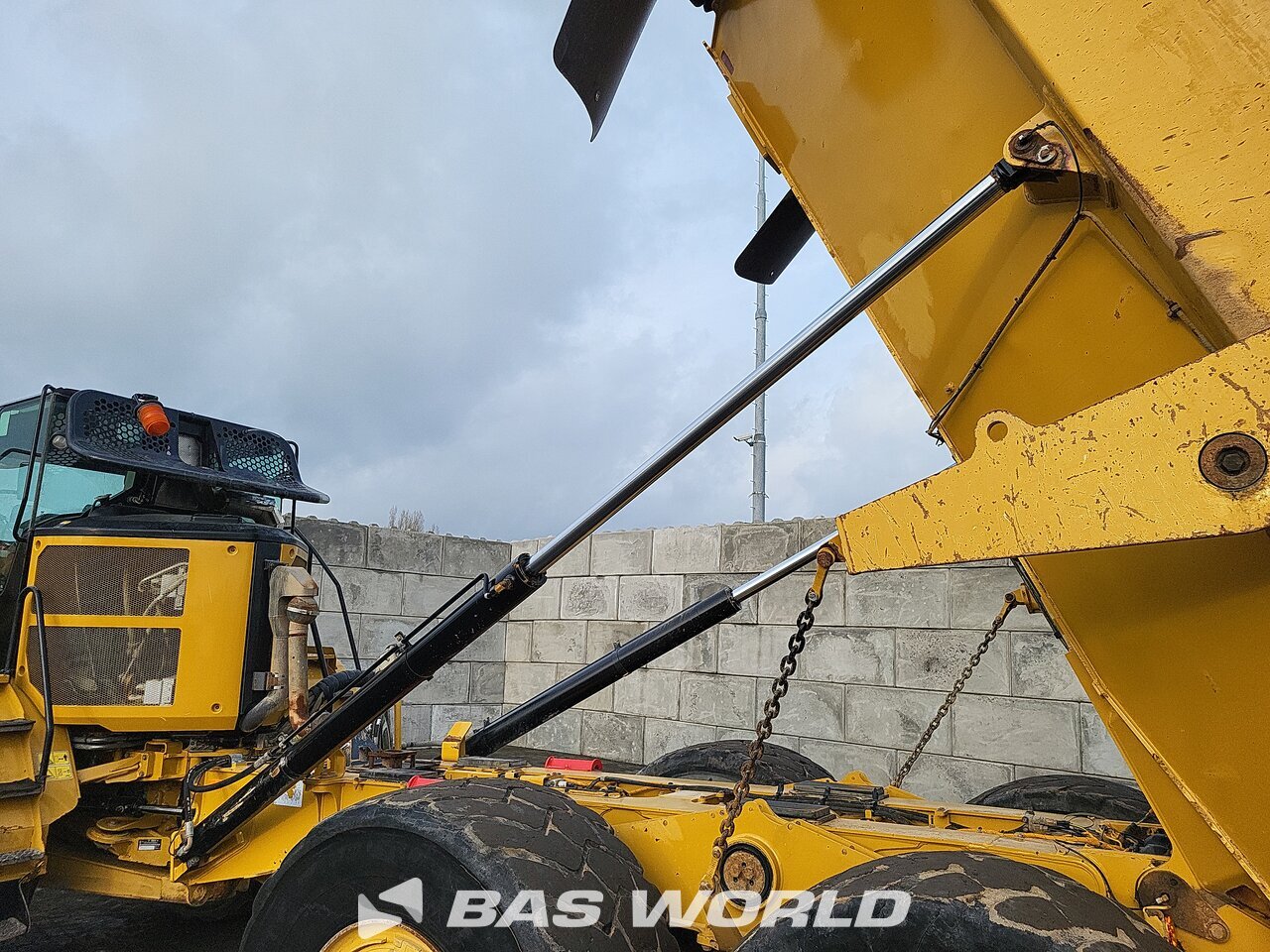 Other : Caterpillar 730 -04A Basculante