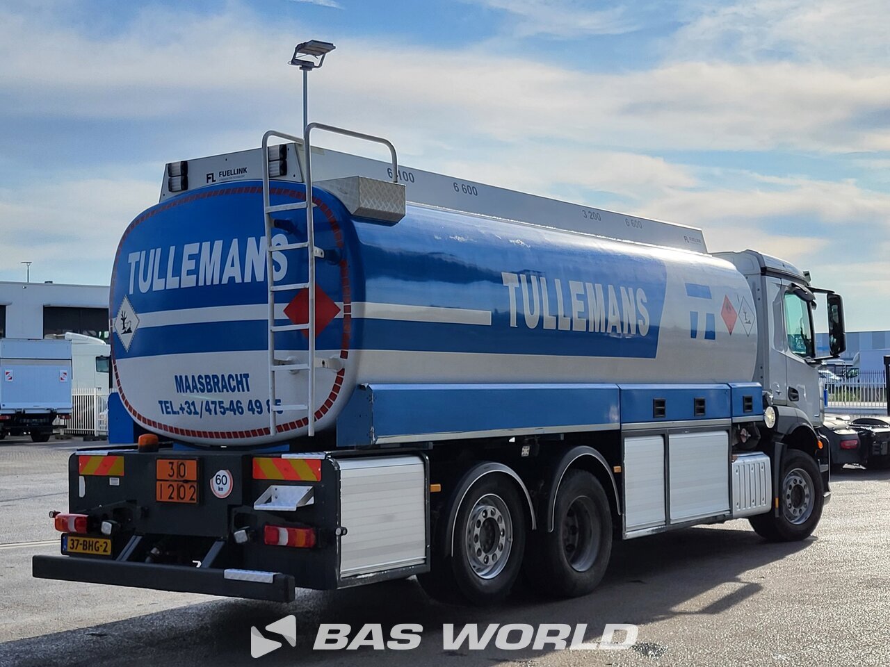Other : Mercedes Antos 2836 Camion citerne