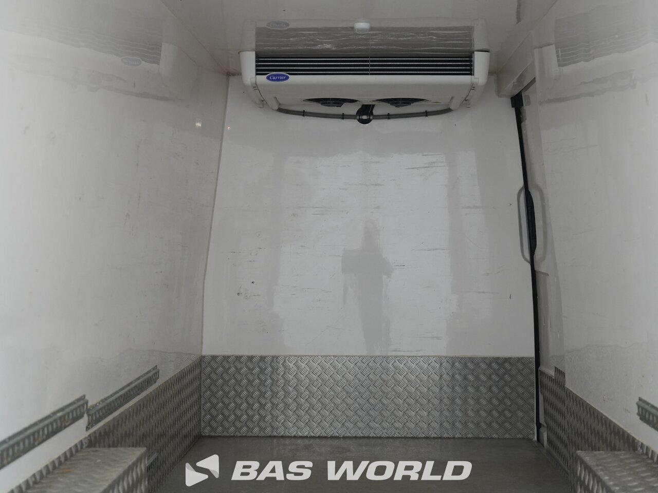 Other : Volkswagen Crafter 177pk Sluten kylbil