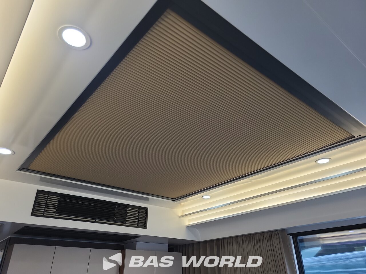 Other : BAS World  أخرى