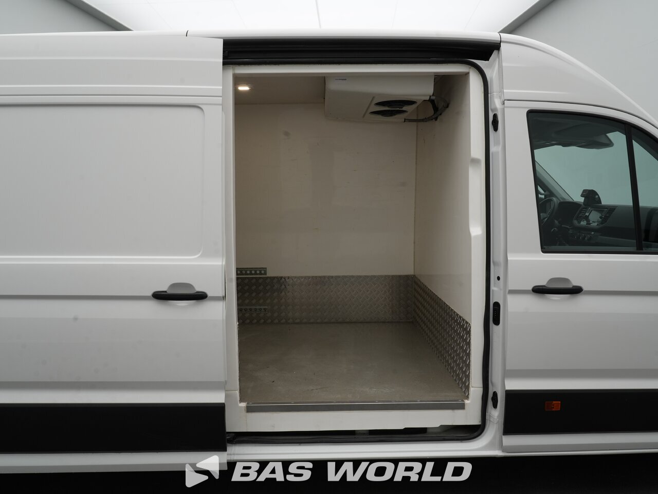 Other : Volkswagen Crafter 177pk Sluten kylbil